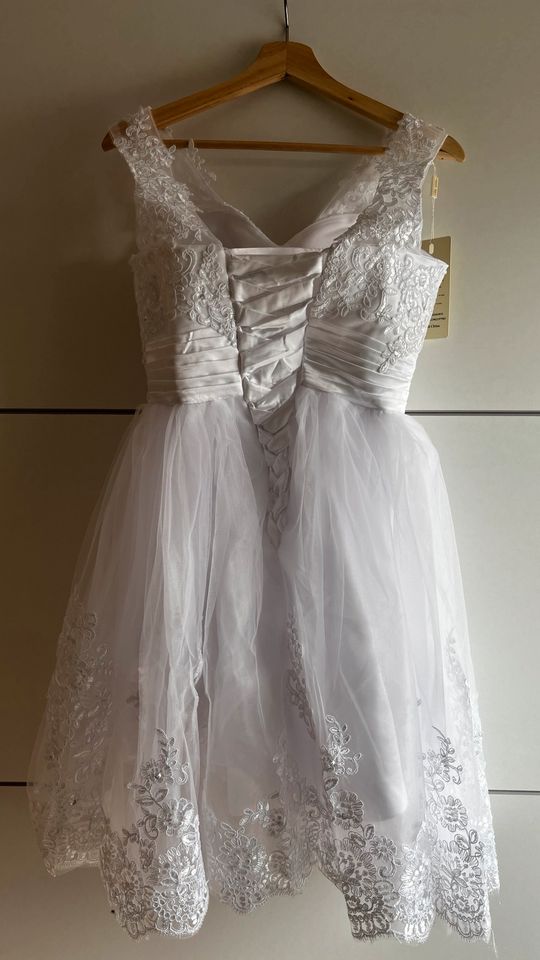 Brautkleid / Hochzeitskleid/ Standesamt in Lehrberg