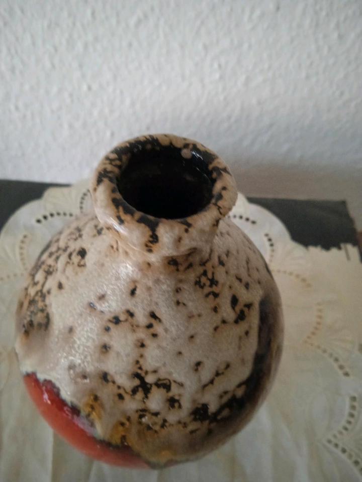 D b Vase. Keramik . Glasur.Mehr farbig.germany aus 50er.. Gut. in Hannover