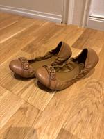 Tory Burch Ballerinas - cognacfarbe 39 - neuwertig München - Au-Haidhausen Vorschau