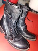 Schwarze Damen Stiefel von Ricarda Größe 39 Berlin - Treptow Vorschau