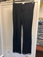 Marc Cain Hose Netz mit Stickerei Schwarz, Gr. N5 Gr. 42 Brandenburg - Rangsdorf Vorschau