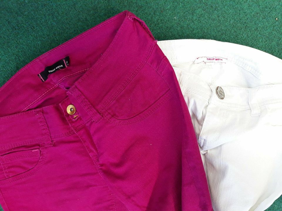 2 Hosen, Marke "Tally weijl"; in pink und weiß in Gr. XS/S in Siesbach