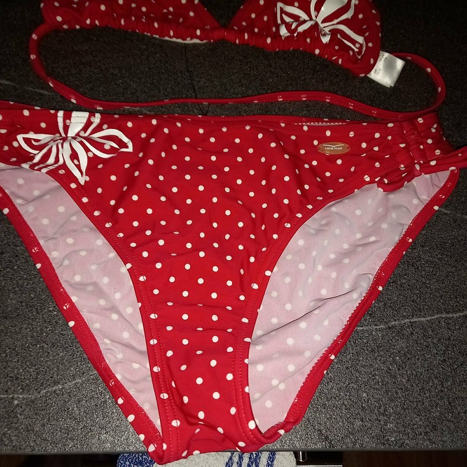 süßer Bikini in Gr.176 neuwertig in Wiederstedt