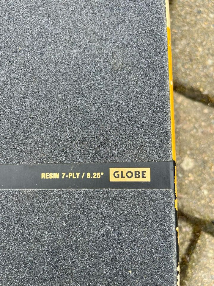 Skateboard: Deck Globe Resin 7-PLY / 8.25" in Goslar