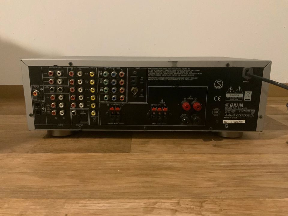 Yamaha RX V359 Audio HiFi Reciever mit Boxen in Nürnberg (Mittelfr)