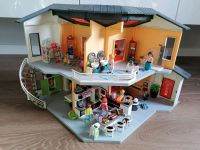 Playmobil City Life Haus mit voller Möbel Ausstattung. Niedersachsen - Fürstenau Vorschau
