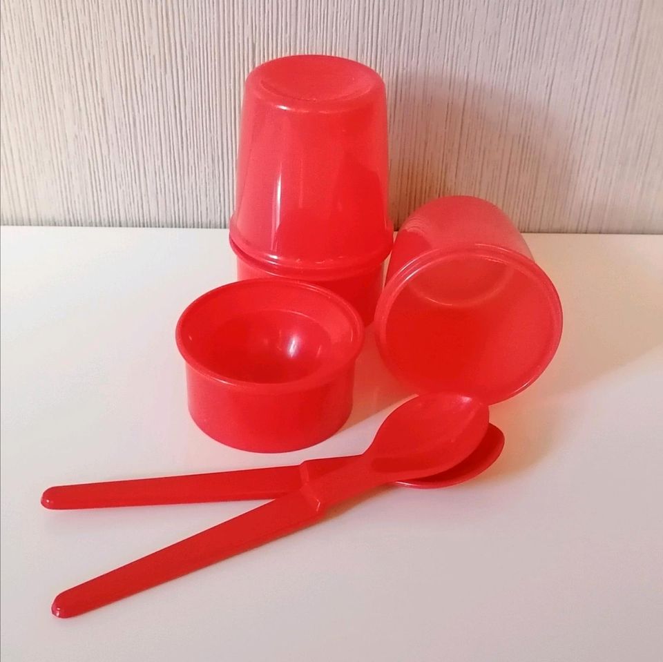 Tupperware2️⃣Eierbecher / Thermoeierbecher➕Löffel rot in Floh-Seligenthal-Seligenthal