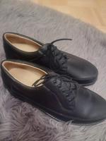 ++Damen NEU Schnürschuhe Trotteur Büro Anzug Leder schwarz Gr.42 Sachsen - Rothenburg Vorschau