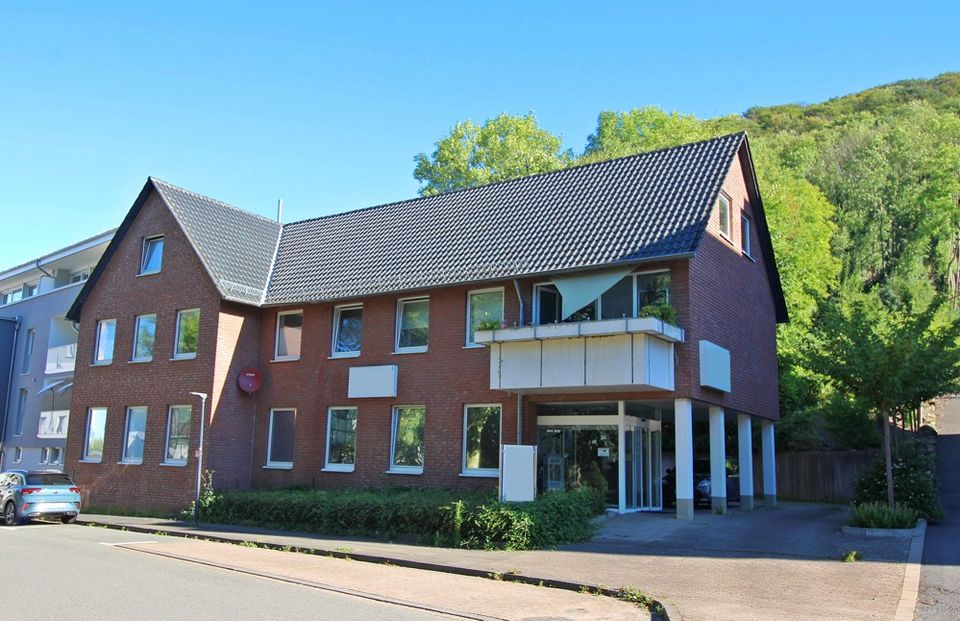 Gepflegtes Wohn- und Geschäftshaus im Zentrum von Hausberge in Porta Westfalica