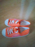 Kinder Sport Freizeit Schuhe Hausschuhe Neu Gr. 32 Hessen - Offenbach Vorschau