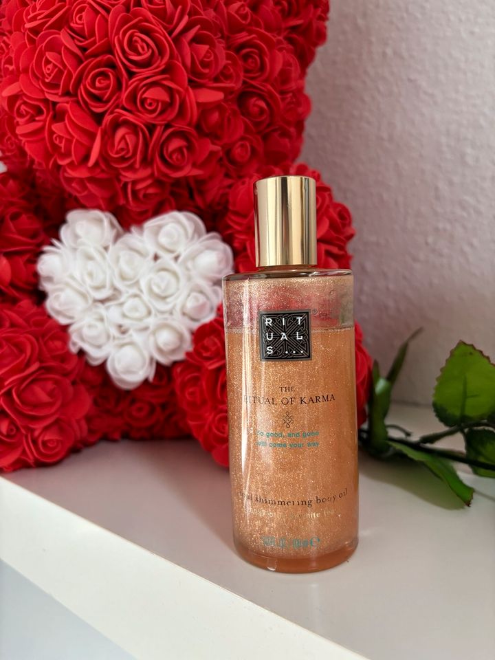 Rituals Soul shimmering body oil in Gebesee
