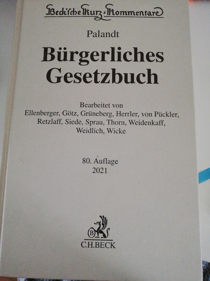 Palandt BGB Kommentar 80. Auflage 2021 (inzwischen Grüneberg) in Düsseldorf