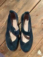 Neuwertige Ballerina Schuhe Gr. 38, Leder , Soft Sohle, Slipper Rheinland-Pfalz - Asbach Vorschau