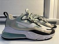 Gr.40 Nike Air Max 270 React spruce aura/white/pistachio/frost Niedersachsen - Schladen Vorschau