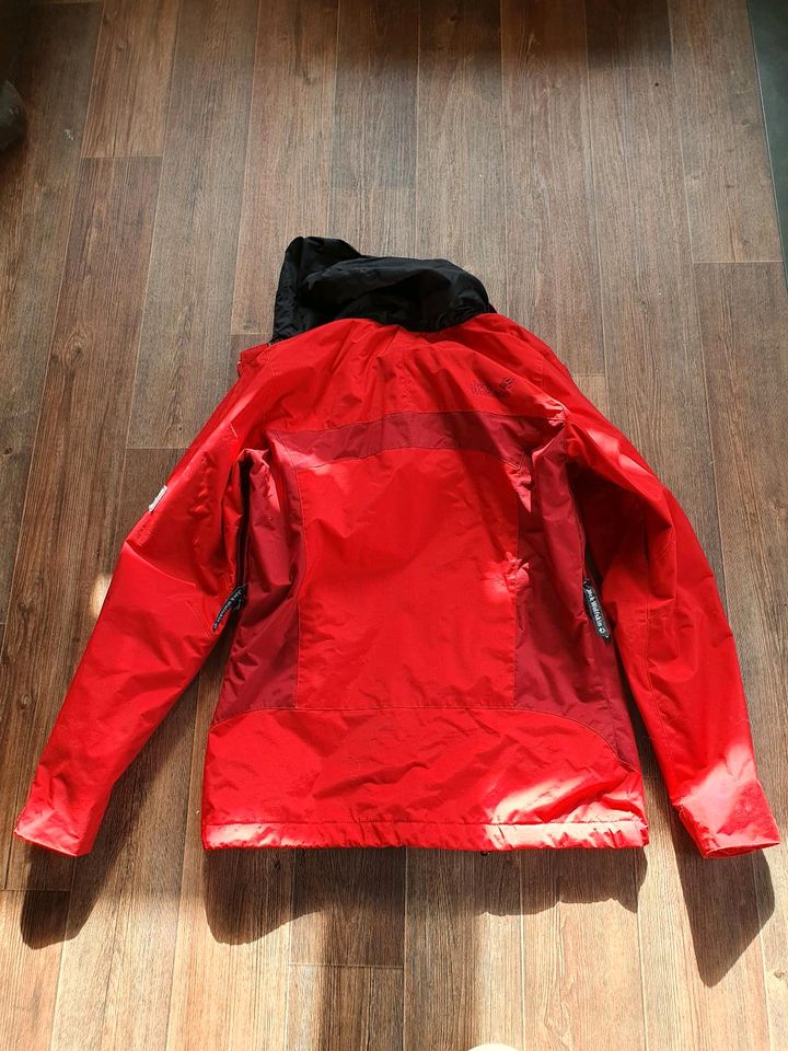 Jack Wolfskin Regenjacke in Bokel