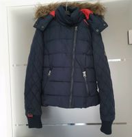 SUPERDRY❤Winterjacke Gr.XS dunkelblau rot Kapuze Fell Hessen - Limburg Vorschau