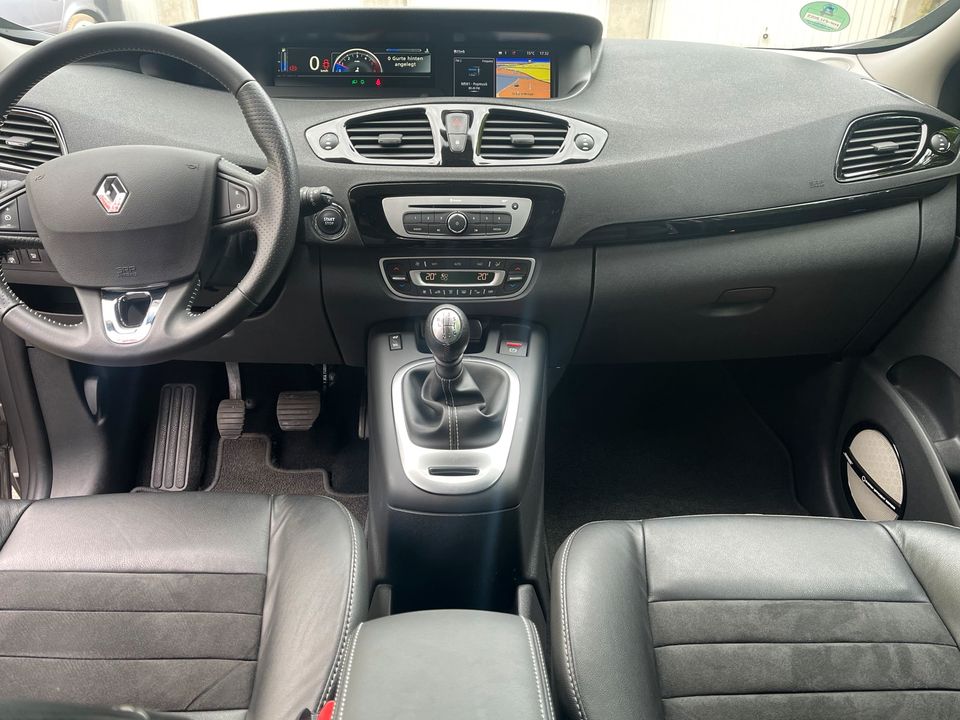 Renault Megan Grand Scenic Bose Edition +Ausstattung+Leder in Herdecke