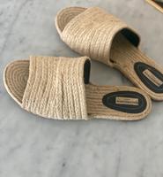 Balenciaga Schlappen, Natur Nordrhein-Westfalen - Paderborn Vorschau