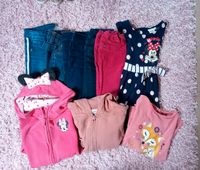 Kleider Paket, Gr.122,Kleid,2 Jacken,5 Jeans, Shirt Nordrhein-Westfalen - Brilon Vorschau