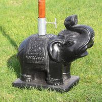 Sonnenschirmständer Schirmständer Elefant mit Eisenrohr Schwarz Bochum - Bochum-Wattenscheid Vorschau