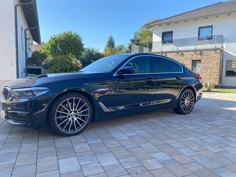 BMW 530xd Limo Auto-Leder-Vollausstattung-HUD 8-fach in Winklarn