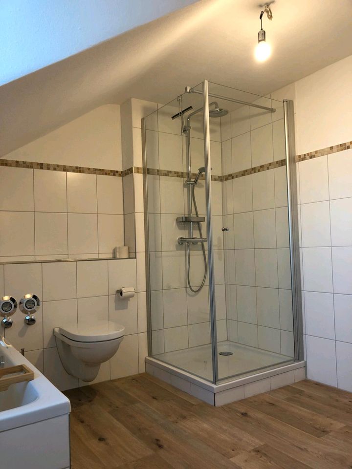 Schöne 4ZKB DG Wohnung / Erstbezug nach Renovierung / 36041 Fulda in Fulda