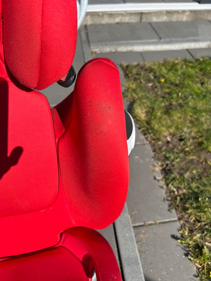 Cybex Gold Solution m fix  Kindersitz rot mit Isofix in Duisburg