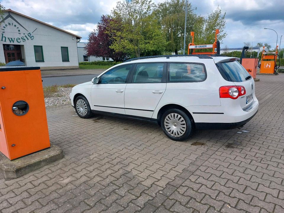 VW PASSAT 3C in Salzwedel