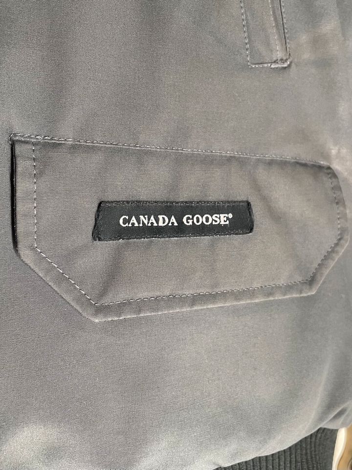 Canada Goose Chilliwack Bomber (Winterjacke, Daunenjacke) in Frankfurt am Main