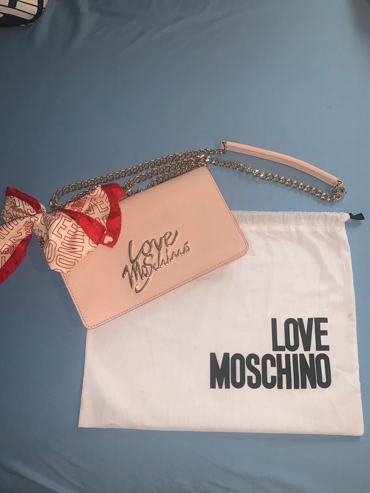 Love Moschino Tasche in Mannheim