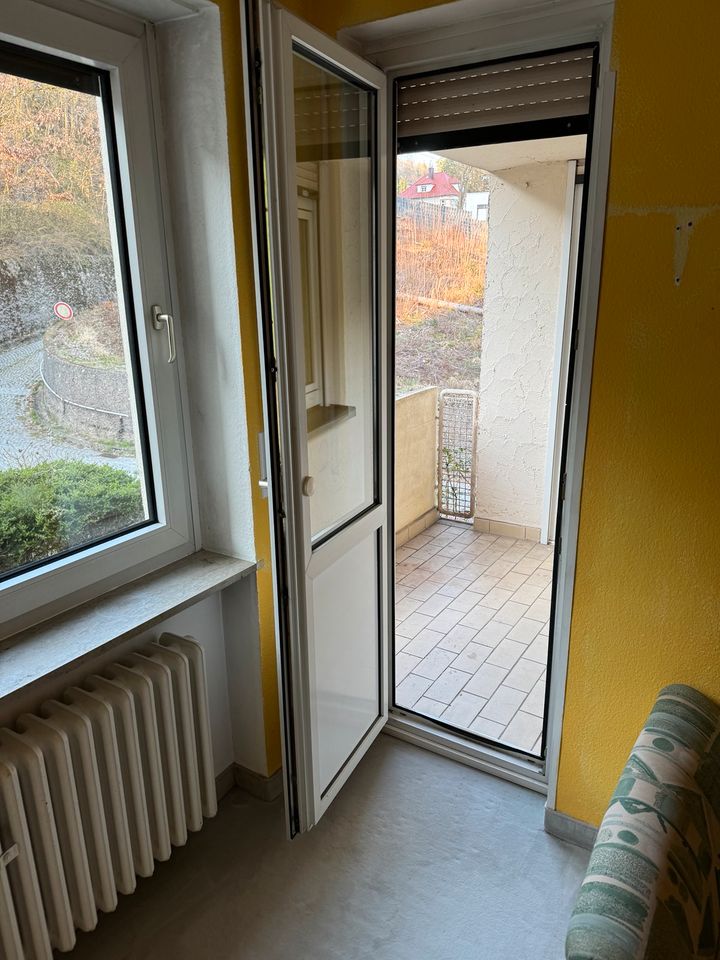 Provisionsfreie 4,5 Zimmer-Wohnung - 2 Balkone, Terrasse & Garage in Bad Kissingen