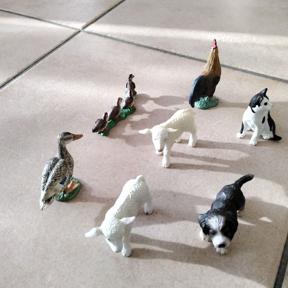 Schleich Hahn, Katze, Schäfchen  4 Euro pro Stück in Lauenbrück