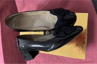 MAB Studio Italy  Pumps Lackleder schwarz Gr. 38,5 mit Schleife Brandenburg - Königs Wusterhausen Vorschau