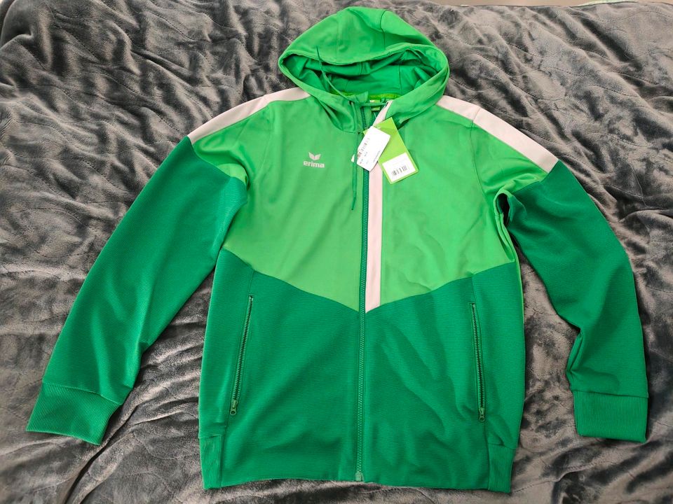 NEU ERIMA JUNGEN HERREN SPORTJACKE Gr. M Grün in Wendlingen am Neckar