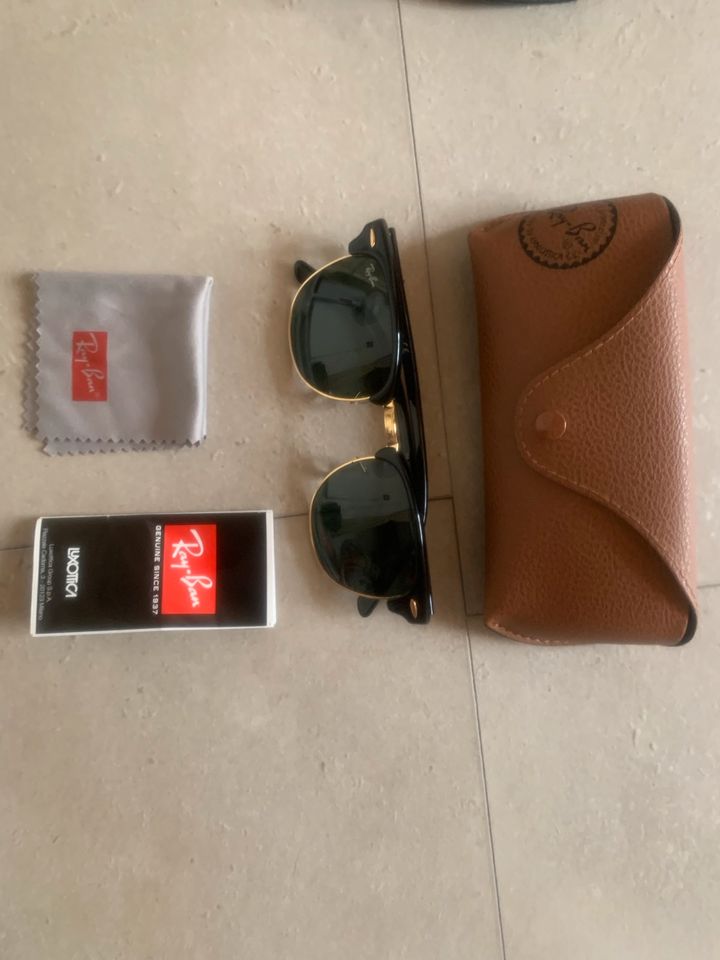 Ray Ban Sonnenbrille unisex in Düsseldorf