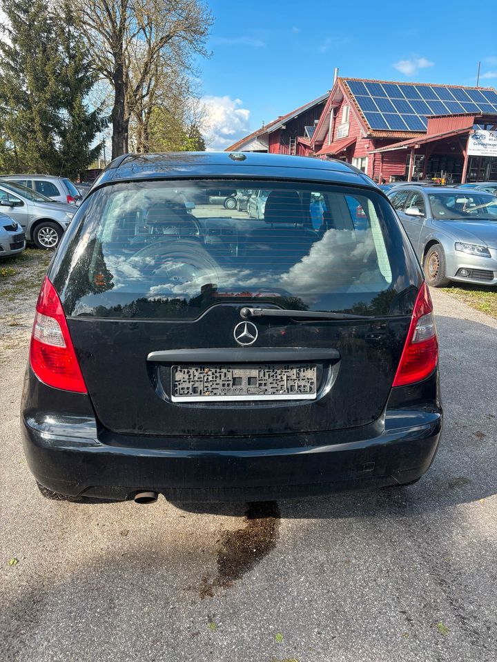 Mercedes-Benz A180 Euro5 in Wasserburg am Inn