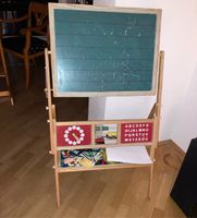 Kinder Tafel mit Magneten Schnäppchenpreis Lernspielzeug Nordrhein-Westfalen - Ratingen Vorschau