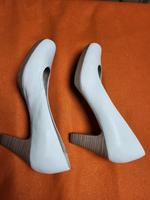 Pumps cremeweiß 40 Sachsen - Mühlau Vorschau