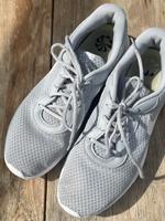 NIKE Tanjun Sneaker grau 47.5 Bayern - Ergolding Vorschau
