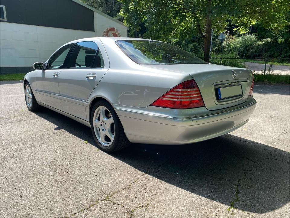 Mercedes-Benz S-Klasse S350 W220 Langversion, wenig Kilometer in Saarbrücken
