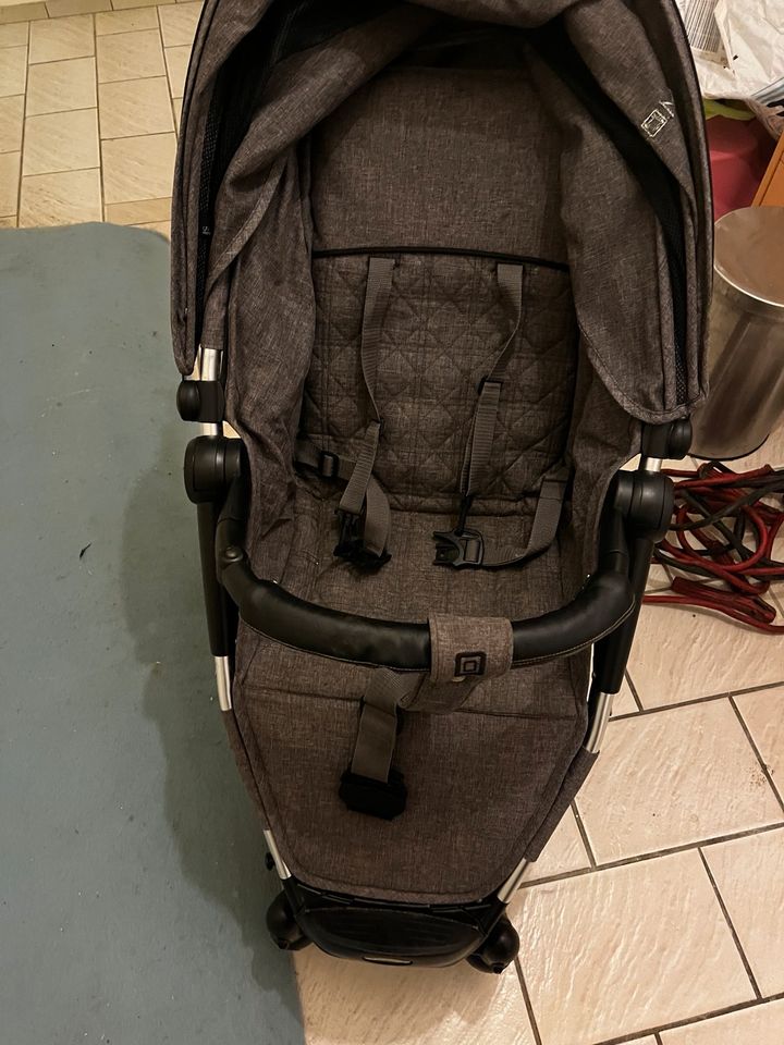 Kinderwagen in Merzig