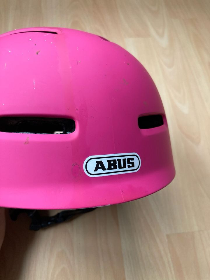 Abus Fahrradhelm, 54-58cm, Modell Scraper in Hamburg