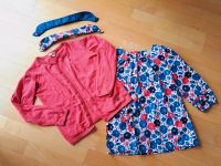 Vertbaudet Bluse Strickjacke 122 128 blau pink Blumen Kragen Frankfurt am Main - Preungesheim Vorschau