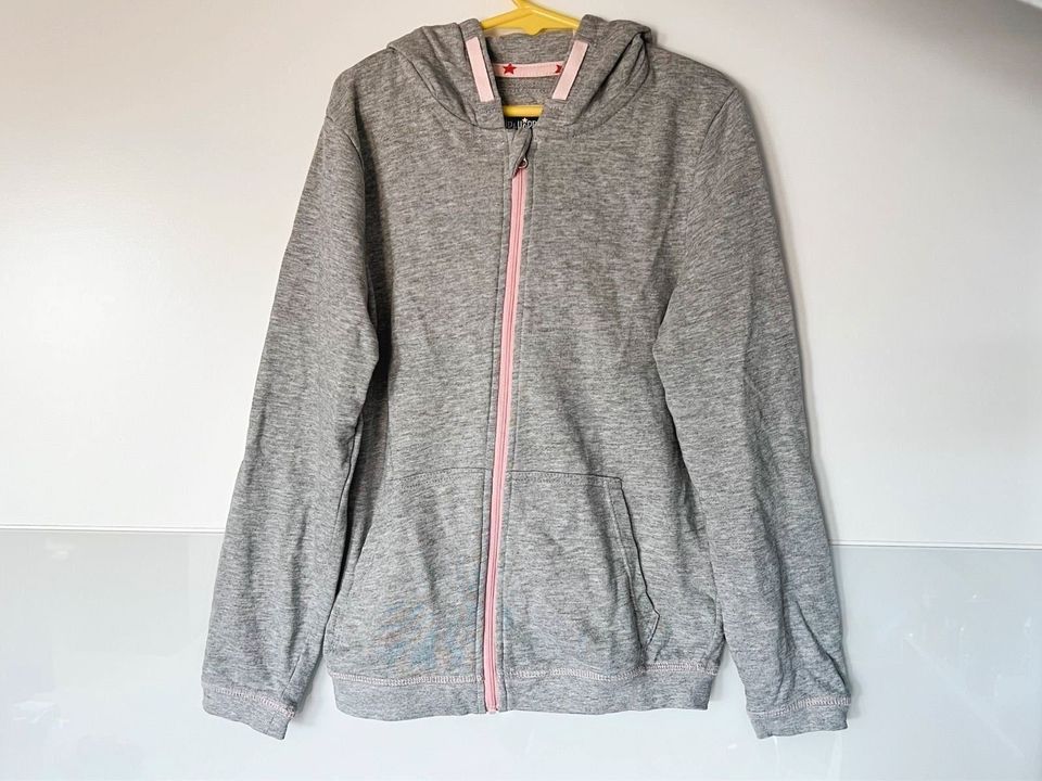 Hip & Hopps Mädchen Sweatjacke NEU Gr. 134/140 Jacke mit Kapuze in Meiningen