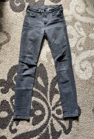 H&M Denim Skinny Jeans schwarz grau W26 L30 36 XS S Hessen - Geisenheim Vorschau