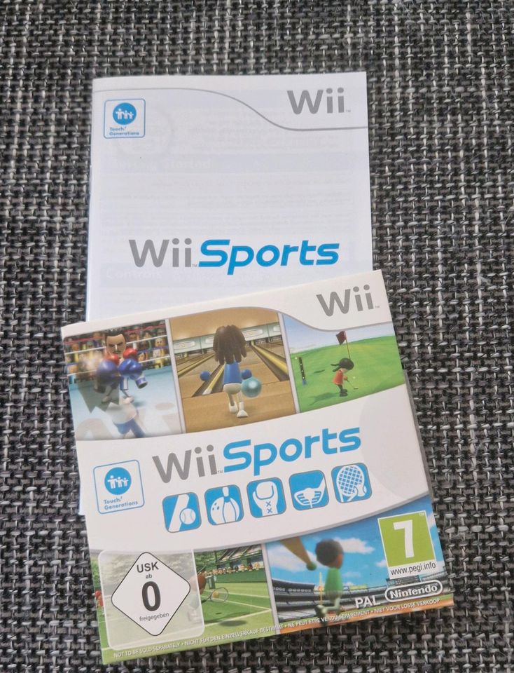 Nintendo Wii Konsole mit Zubehör in Bad Camberg