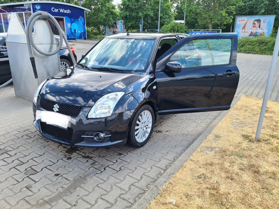 Suzuki Swift Sport 1,6 125 ps schwarz in Heppenheim (Bergstraße)