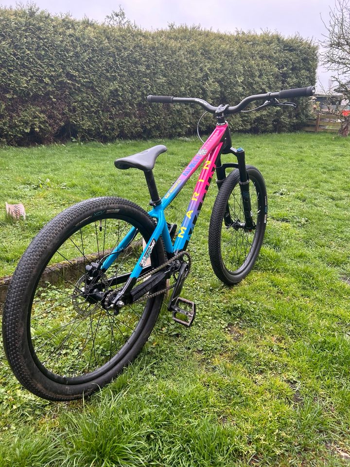 Dirt-MTB MARIN BIKES ALCATRAZ 26" Blau/Rosa 2021 BMX,Pumptrack in Hohn