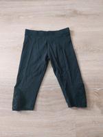 Mädchen 3/4 Hose schwarz Gr. 116 Leggings Radler mit Spitze Leipzig - Lützschena-Stahmeln Vorschau