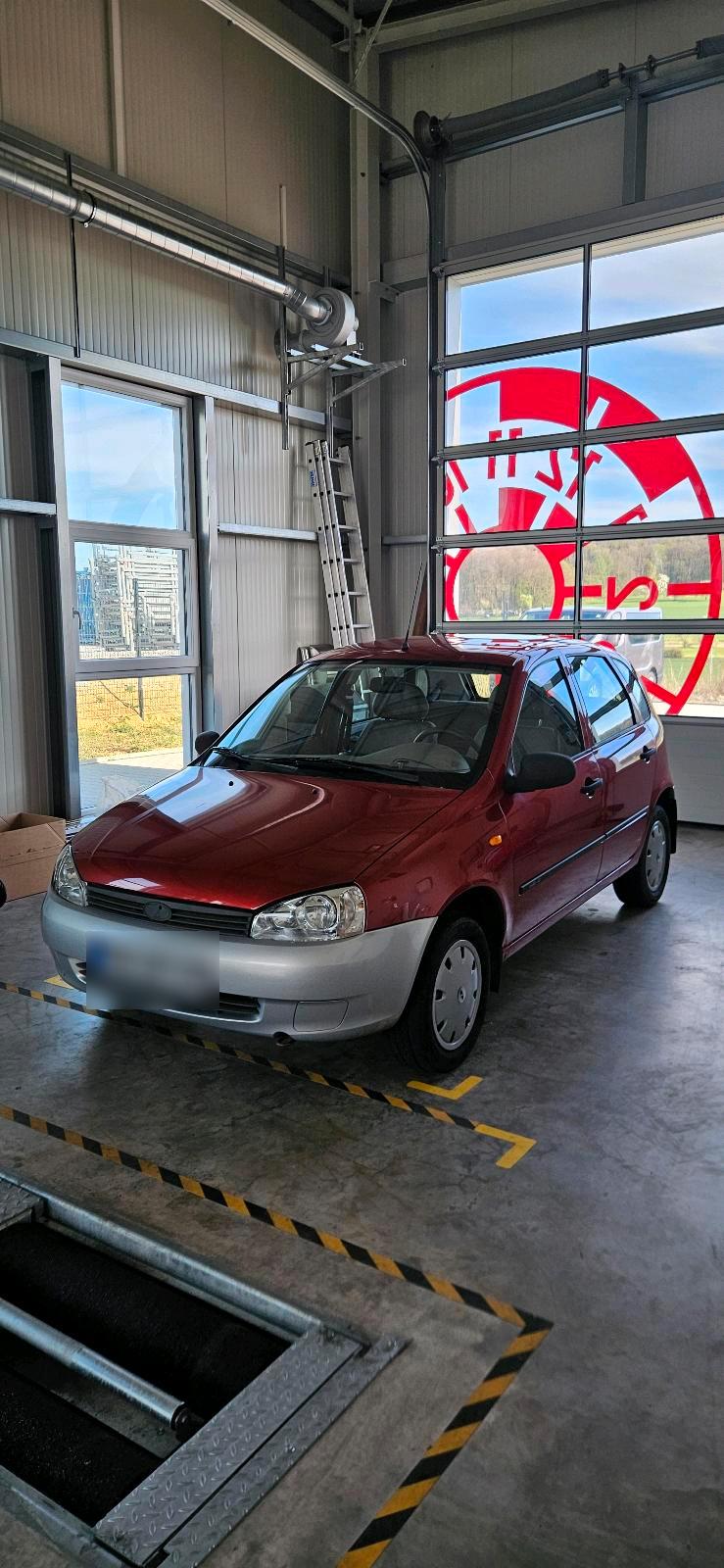 Abbildung des Autos Lada Kalina &#x2F; Klein…